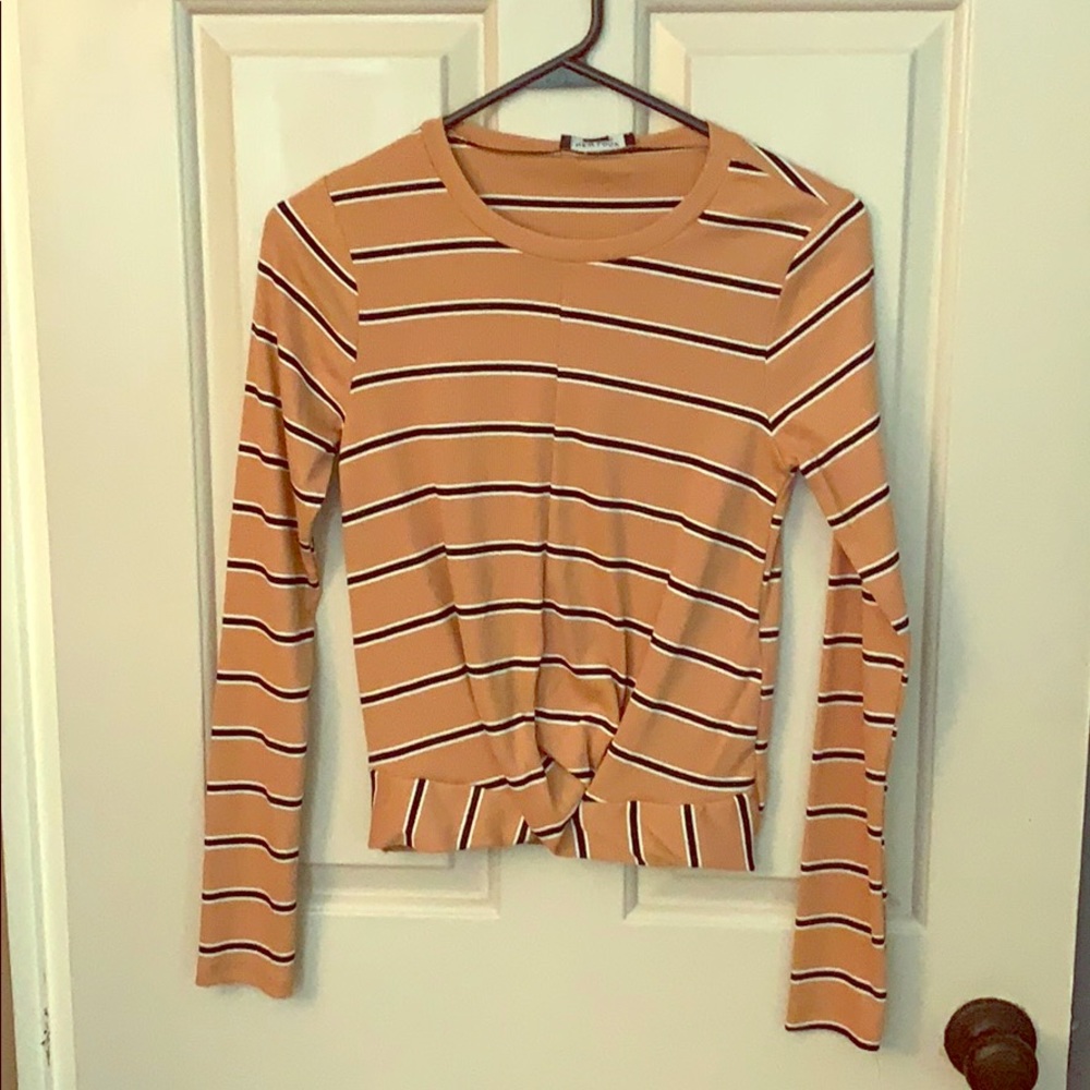NEW LOOK long sleeve twist front top